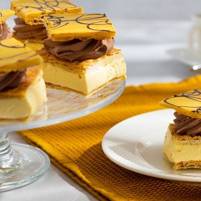 Advo Frambo Choco Tompouce.jpeg