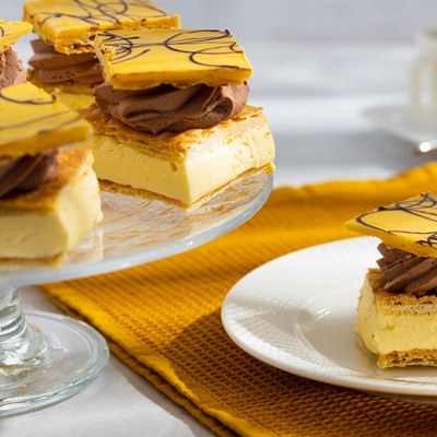 Advo Frambo Choco Tompouce.jpeg