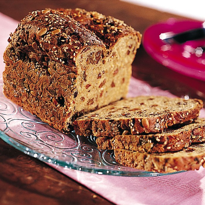 Meergranenbrood met vruchten