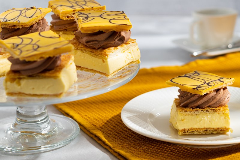 Advo-Frambo-Choco Tompouce