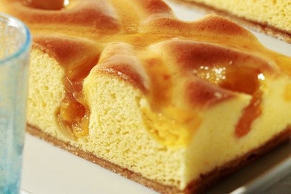 Apricot Cake