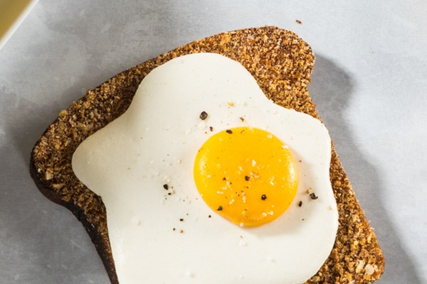 Broodje gebakken ei