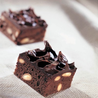 Brownies met Double Choc Cake en Amandelen