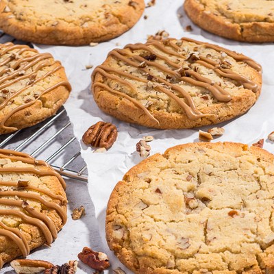 Chewy Banoffee pecan Cookies met Fantasy Banoffee Cake