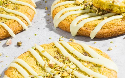 Chewy Panettone Pistache Cookies