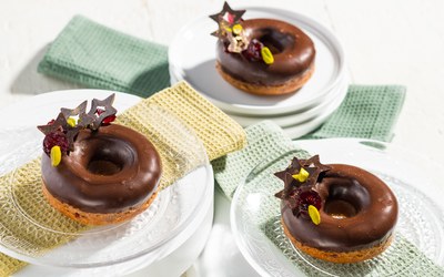 Christmas Cake Donut