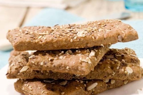 Crackers met Vikorn 50 MZ