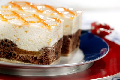 Fruitig plaatgebak chocola en mandarijn met Double Choc Cake en Genova Orange