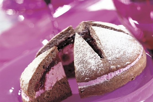 Kersenstertaart met Zeesan Yoghurt Kers