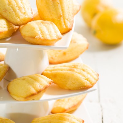 Madeleines met Fantasy Lemon Cake