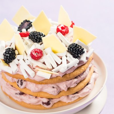 Naked Cake Rood Fruit