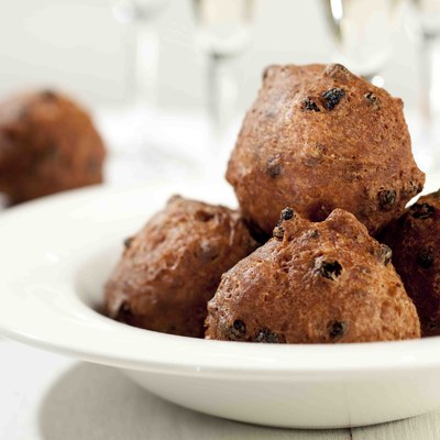 Oat Bran Oliebollen (doseermachine)