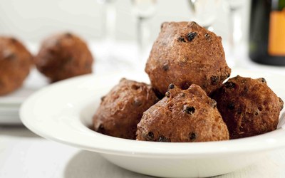 Oat Bran Oliebollen (doseermachine)