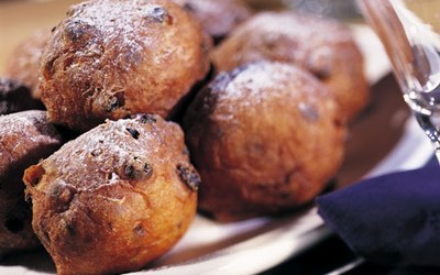 Oliebollen met Parade Oliebol Citrus (doseermachine)
