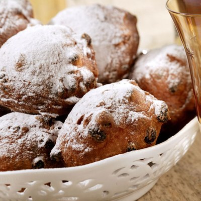 Oliebollen met Parade Oliebol en Amore Fruit (doseermachine)