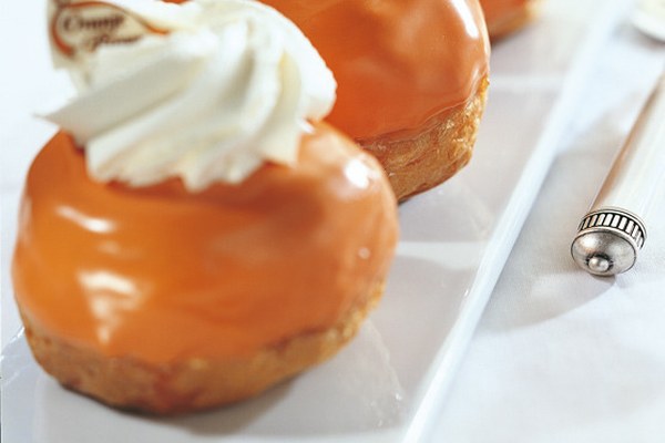 Oranje Bosschebollen