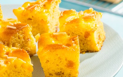Peachy Panettone Cake
