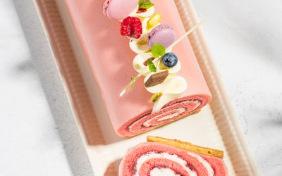 Pink Summer Roll