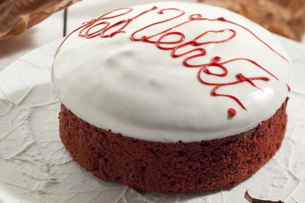 Red Velvet Cake