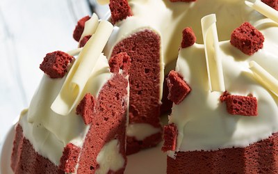 Red Velvet Tulband gevuld met witte chocoladeroom