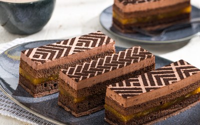 Sacher Empileur