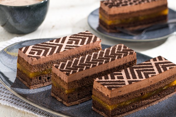 Sacher Empileur