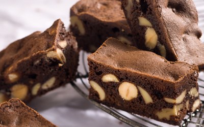 Spekkige Brownie met met gebaksrestanten