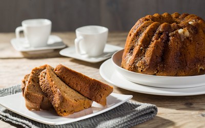 Sticky Toffee Tulband met gebaksrestanten
