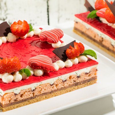 Strawberry & Basil Square