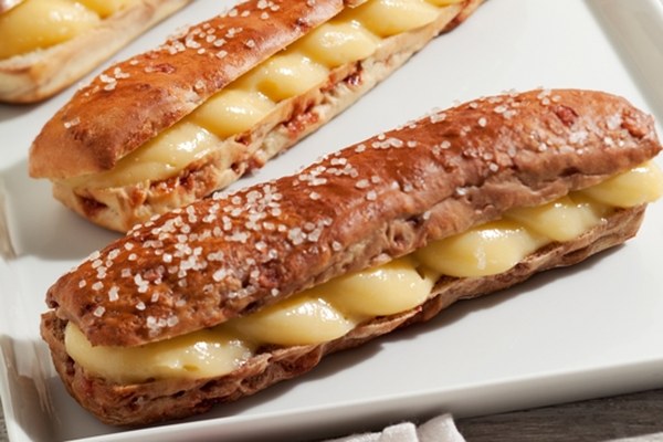 Theeclair