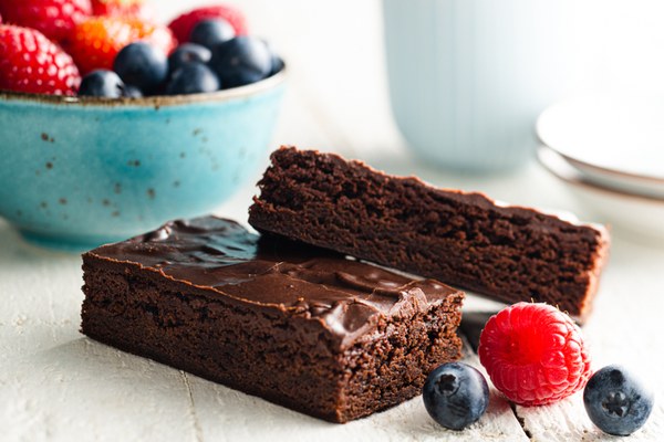Vegan Brownie met V-GO! Vegan Cake