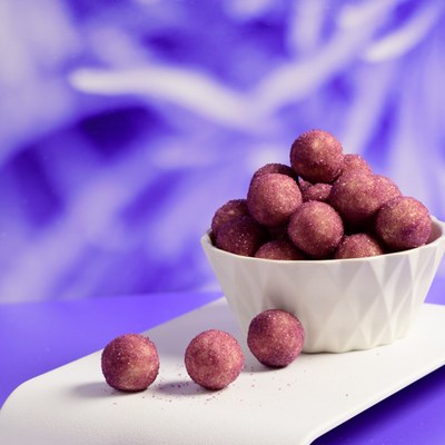 Very Peri  Cheesecake Truffels