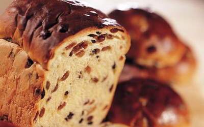 Vruchtenbrood Wit Tarwe met Korentbollenmix