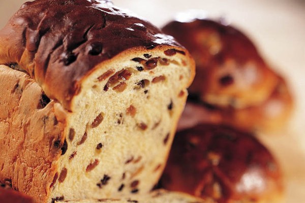 Vruchtenbrood Wit Tarwe met Korentbollenmix