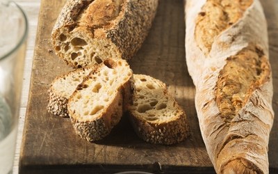 Wit stokbrood met spelt