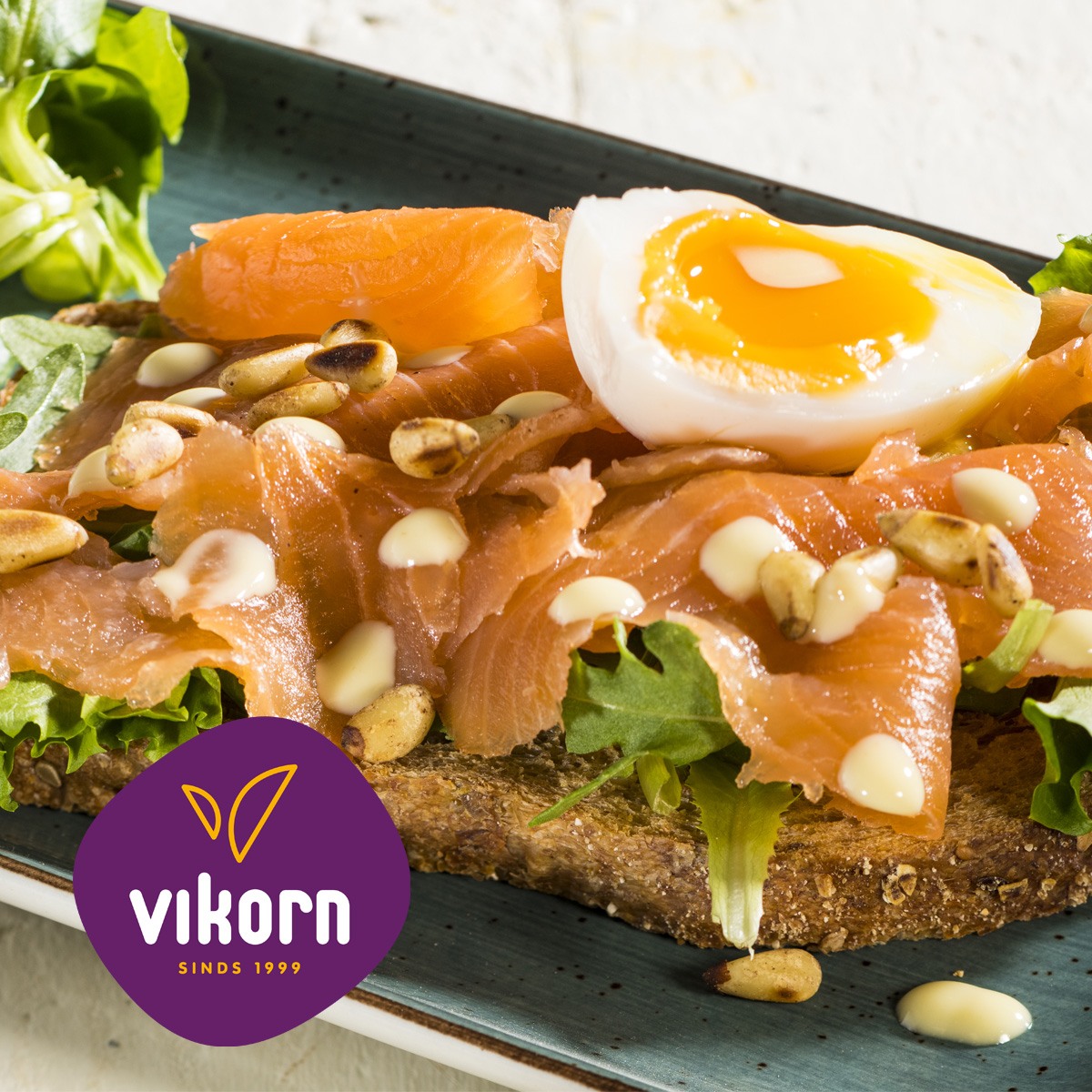 EBO_210804-140-met logo.jpg