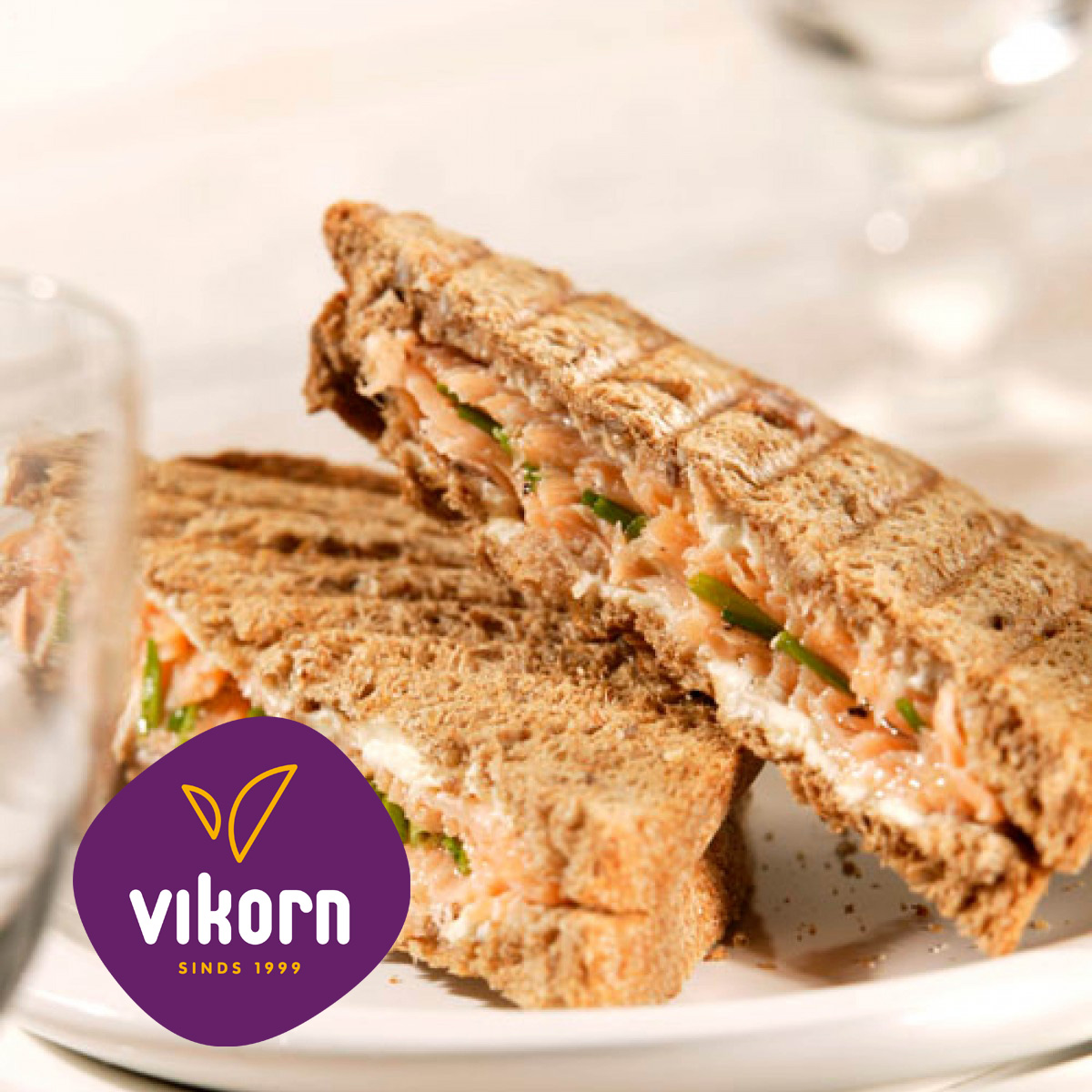 lekker-inspirerend-Tosti-Zalm-met logo.jpg